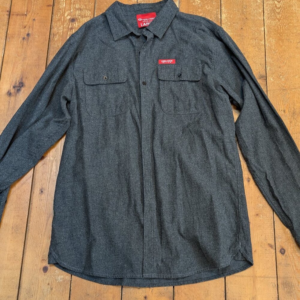 Vigilance Elite flannel button up